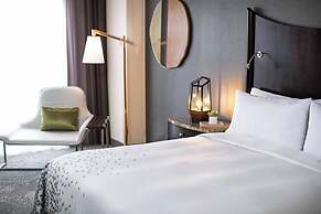 Renaissance Raleigh North Hills Hotel