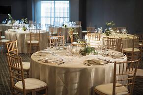 Renaissance Raleigh North Hills Hotel