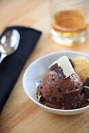 Renaissance Raleigh North Hills Hotel