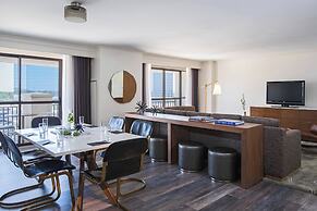 Renaissance Raleigh North Hills Hotel