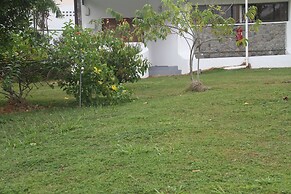 Daniella's Bungalows