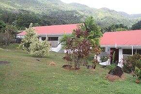 Daniella's Bungalows