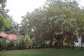 Daniella's Bungalows