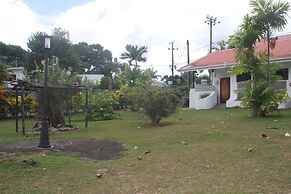 Daniella's Bungalows
