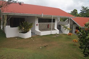 Daniella's Bungalows