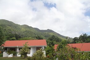 Daniella's Bungalows
