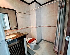 Thipurai city hotel