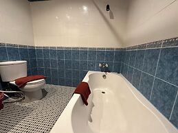 Thipurai city hotel