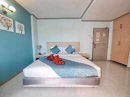 Thipurai city hotel