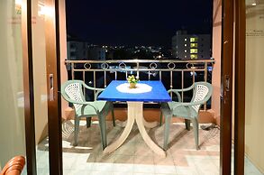 Thipurai city hotel