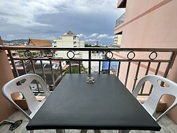 Thipurai city hotel