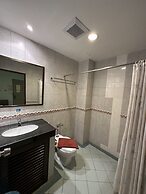 Thipurai city hotel