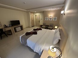 Thipurai city hotel