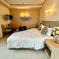 Thipurai city hotel