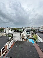 Thipurai city hotel