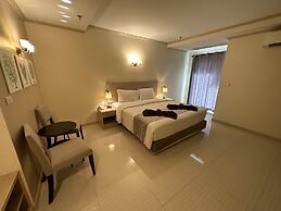 Thipurai city hotel