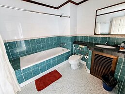 Thipurai city hotel