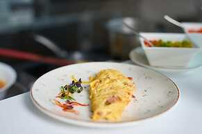 Holiday International Sharjah