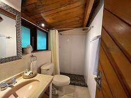 Loto Azul Resort and Spa