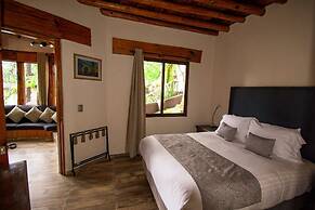 Loto Azul Resort and Spa