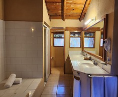 Loto Azul Resort and Spa