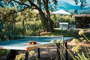 Hotel Spa & Restaurant Cantemerle