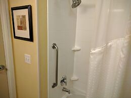 Holiday Inn Express Hotel & Suites Merced by IHG