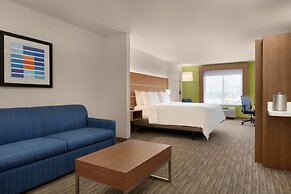 Holiday Inn Express Hotel & Suites Merced by IHG