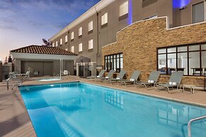 Holiday Inn Express Hotel & Suites Merced by IHG