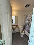 Base Motel By OYO South Tampa