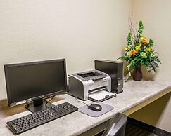 Sleep Inn & Suites Gonzales near Palmetto State Park