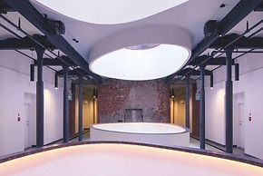 Vienna House by Wyndham Andel's Lodz