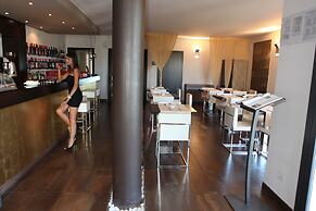 OneMhotel