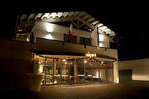OneMhotel