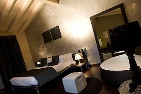 OneMhotel