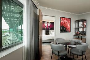 Radisson RED London Twickenham
