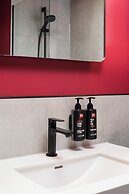 Radisson RED London Twickenham