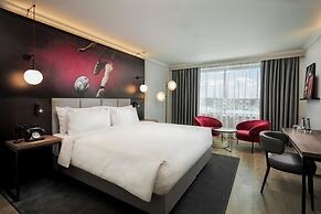 Radisson RED London Twickenham