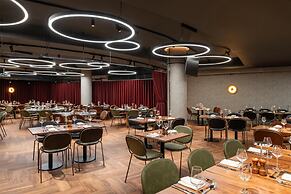Radisson RED London Twickenham