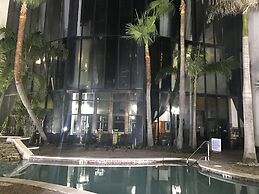 Sunchase Inn & Suites