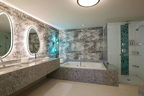 Renaissance Wind Creek Curacao Resort