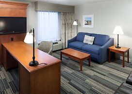 Hampton Inn & Suites Cedar Rapids - North