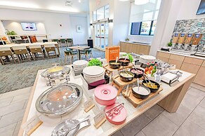 Homewood Suites by Hilton East Rutherford - Meadowlands