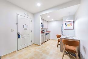 Homewood Suites by Hilton East Rutherford - Meadowlands