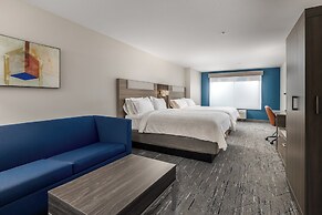 Holiday Inn Express Hotel & Suites Vancouver Mall by IHG