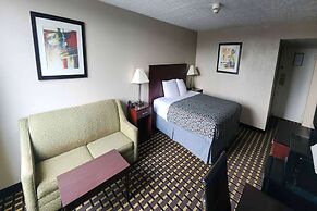 Days Inn by Wyndham Fort Wright Cincinnati Area