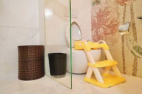 Intercontinental Dalian by IHG