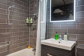 The George Hotel, Amesbury, Wiltshire