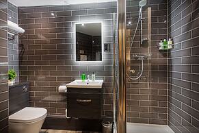 The George Hotel, Amesbury, Wiltshire