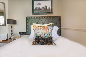 The George Hotel, Amesbury, Wiltshire
